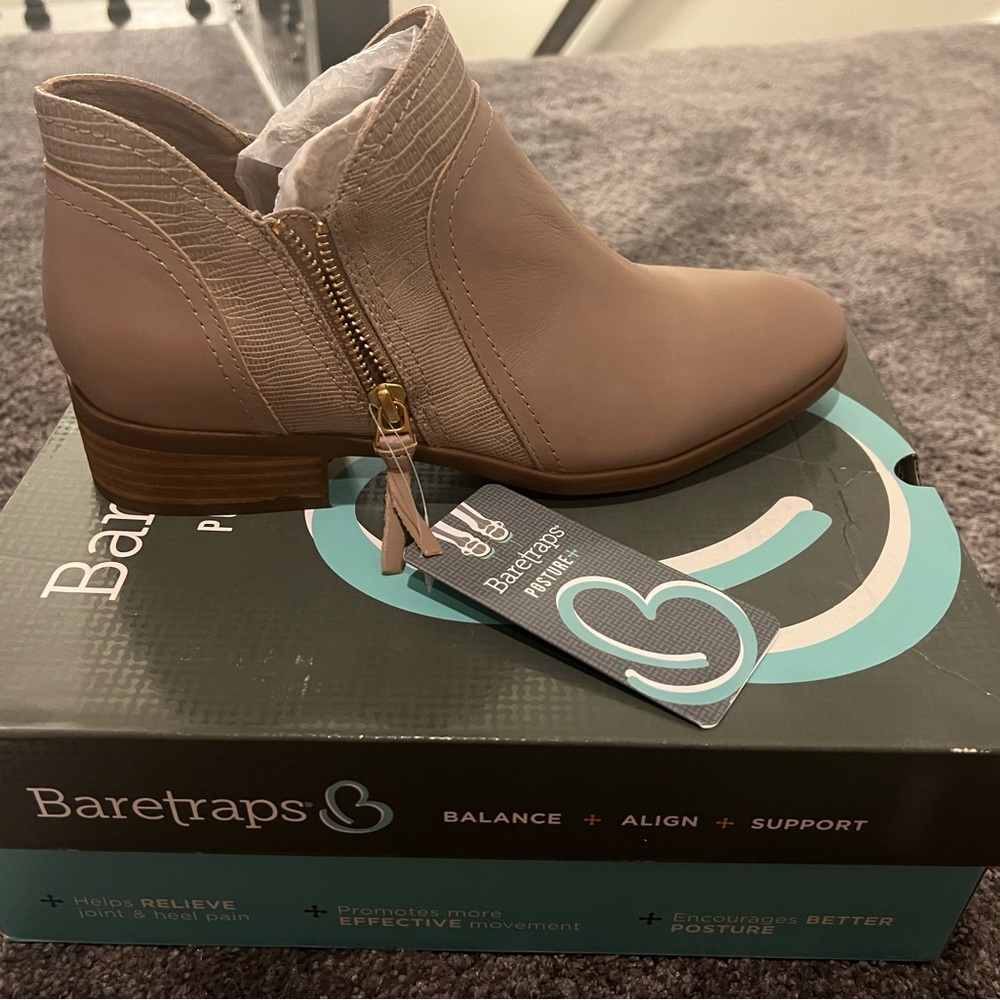 Ankle boots